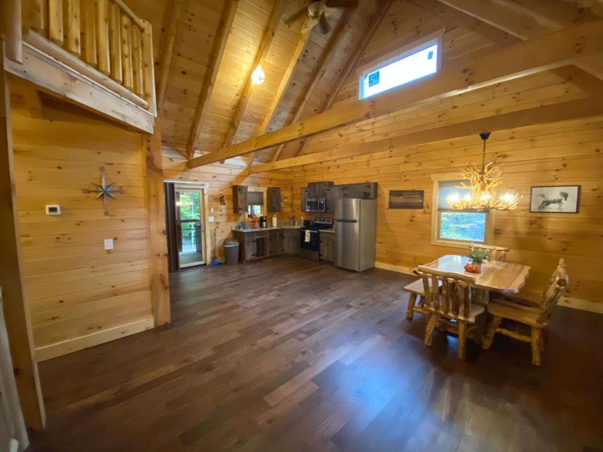 Pine Creek Cabins & Camping Resort South Bloomingville Extérieur photo