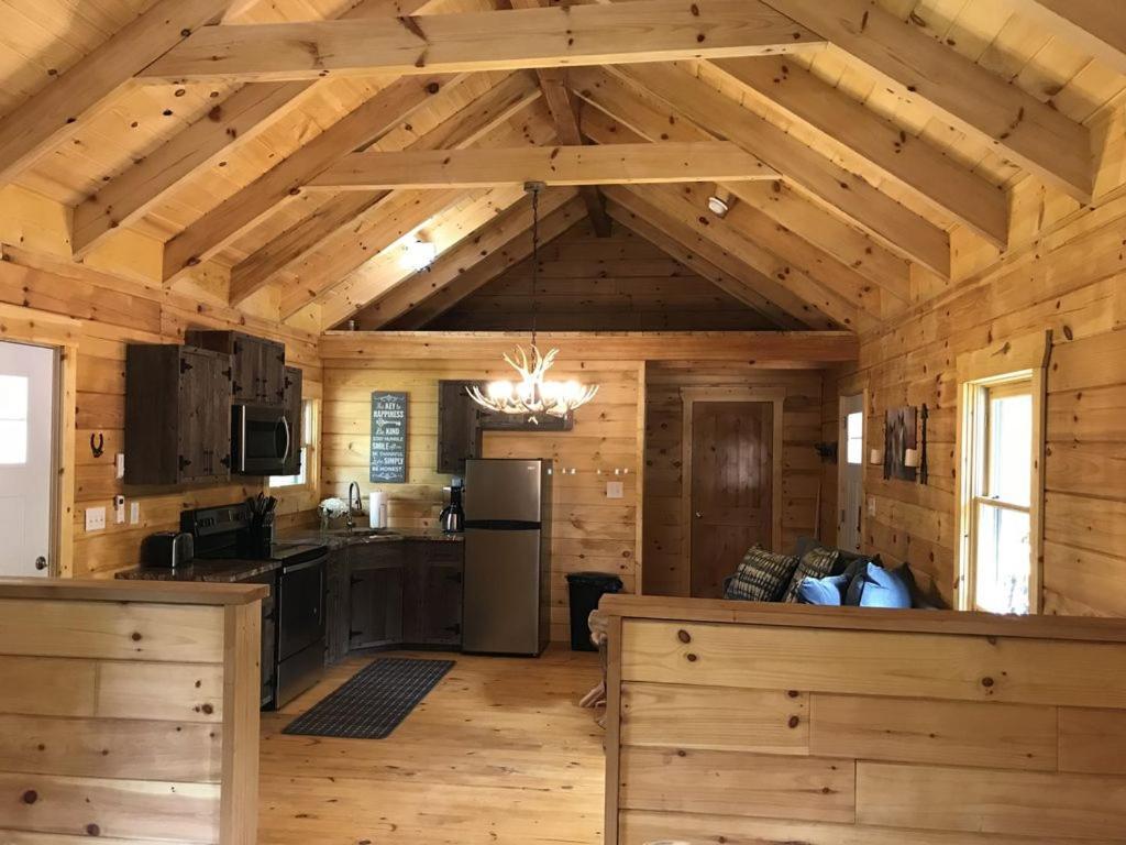 Pine Creek Cabins & Camping Resort South Bloomingville Extérieur photo